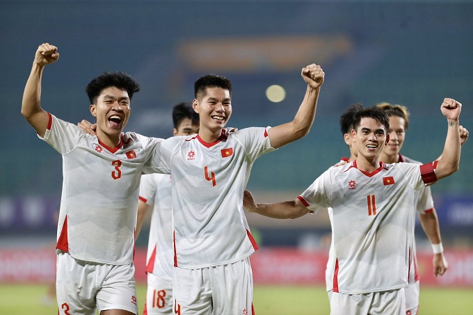 Chiến Thắng Trước U23 Lào